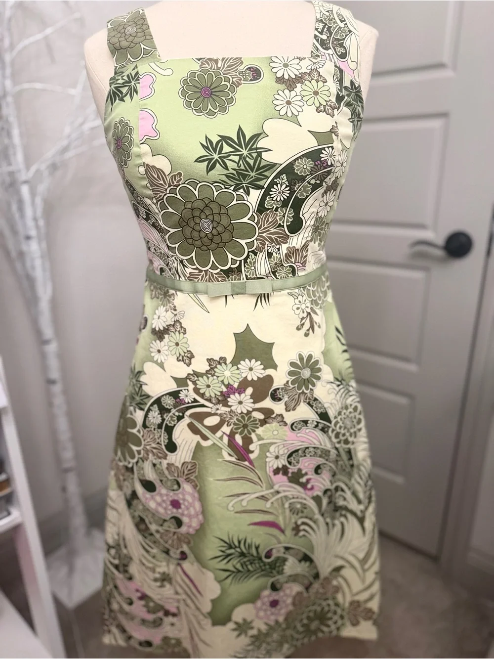 Rabbit Rabbit Rabbit Green Floral Square-Neck A-Line Mini Dress - Picture 6 of 7